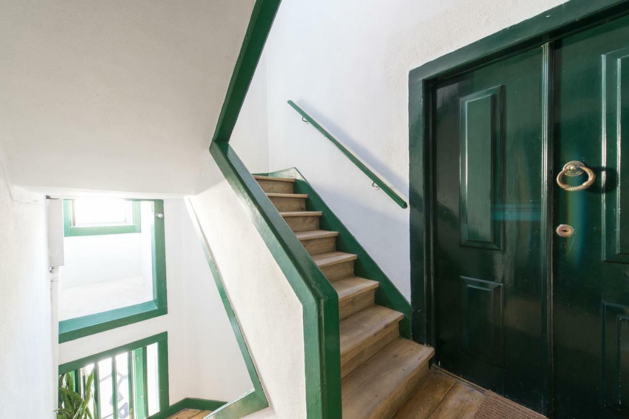 Cozy Apartment In Historic Center Lisboa Exteriör bild