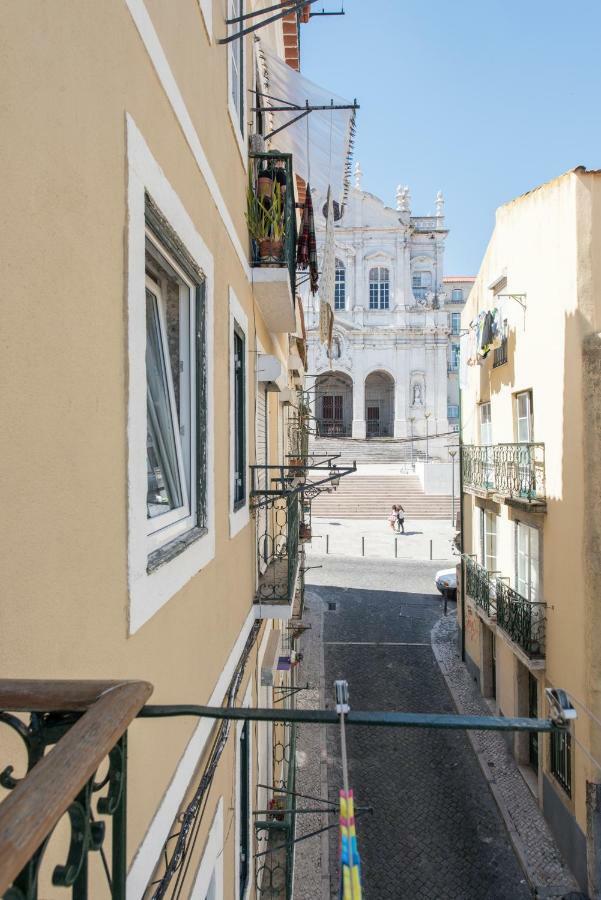 Cozy Apartment In Historic Center Lisboa Exteriör bild